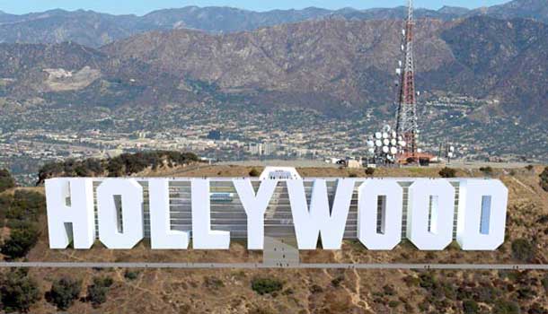 VÍDEO: Letreiro de Hollywood ganha iluminação após décadas - A
